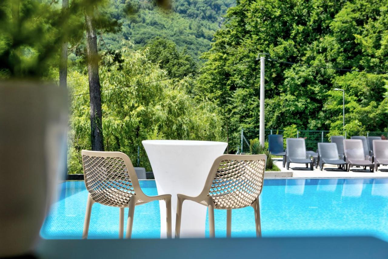 Vila Sunce Village Resort Konjic Buitenkant foto