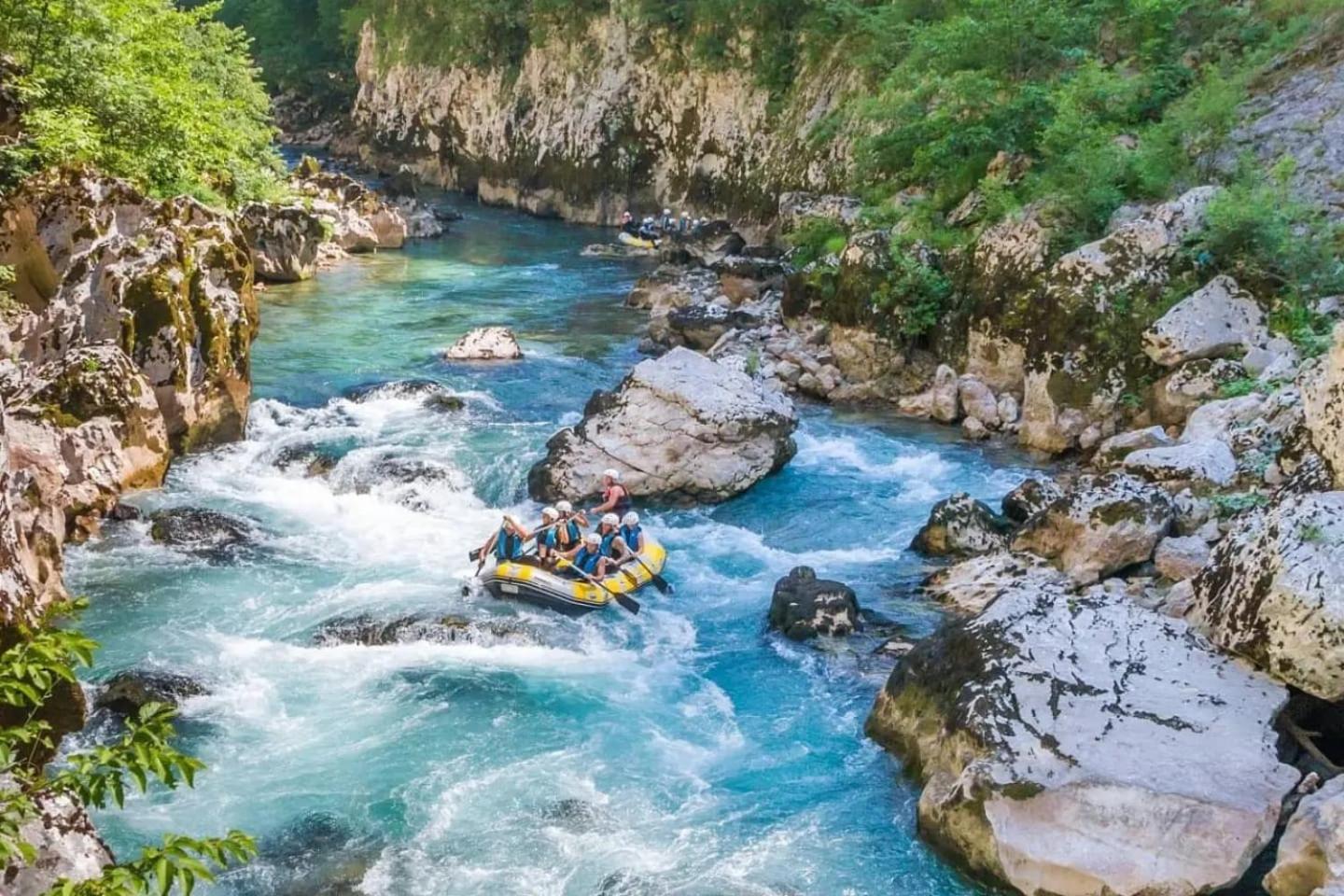 Vila Sunce Village Resort Konjic Buitenkant foto